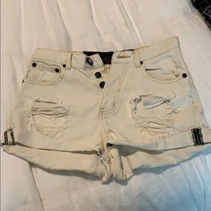 One Teaspoon white distressed denim / jean shorts